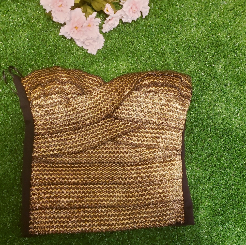 Varga tube top